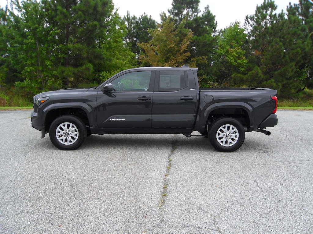 Used 2025 Toyota Tacoma SR5 Double Cab 5 Bed AT (Natl) Truck Double Cab