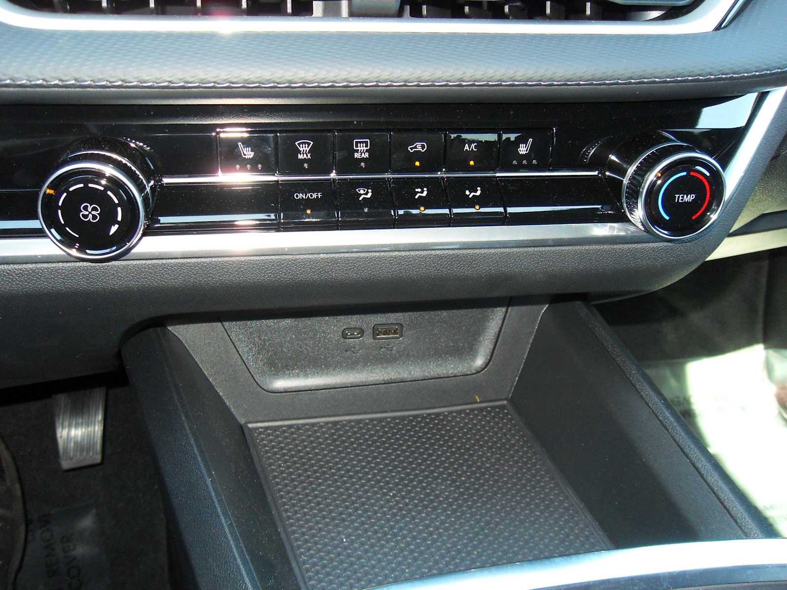 2026 Chevrolet Equinox LT - Photo 23