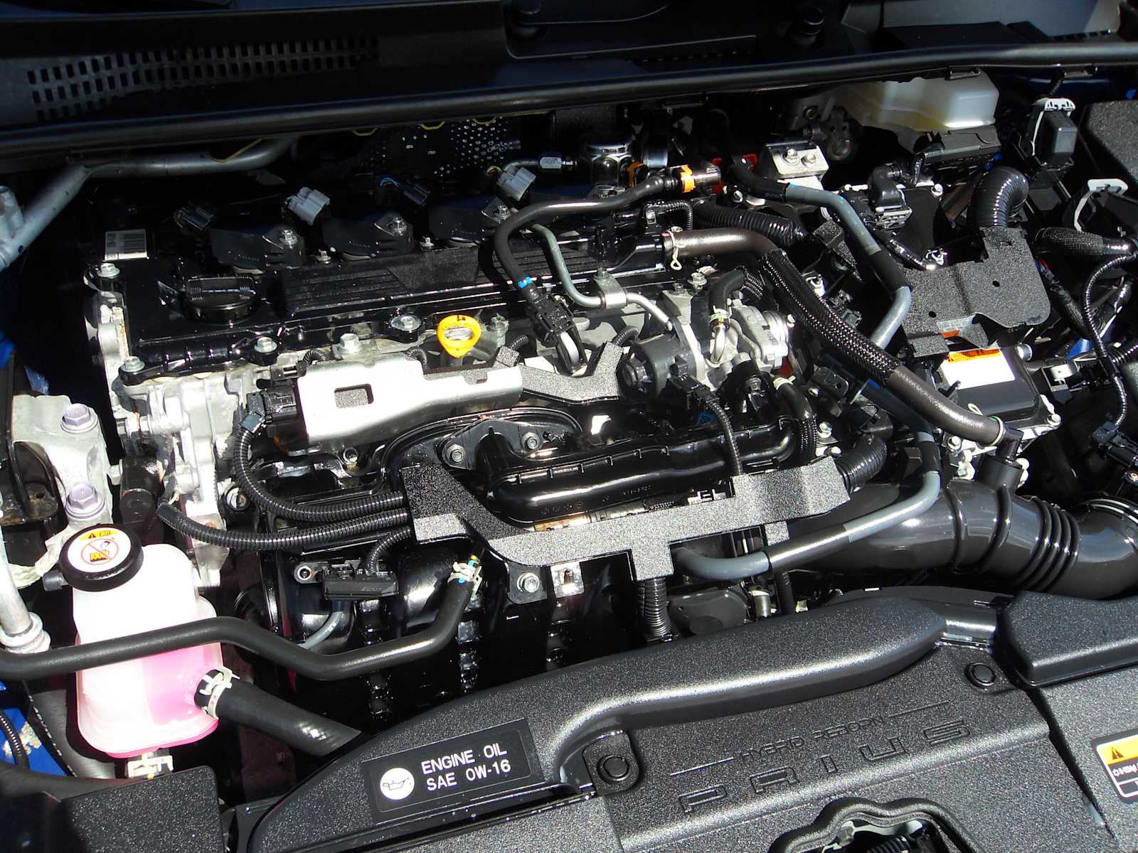 2023 Toyota Prius LE - Photo 10