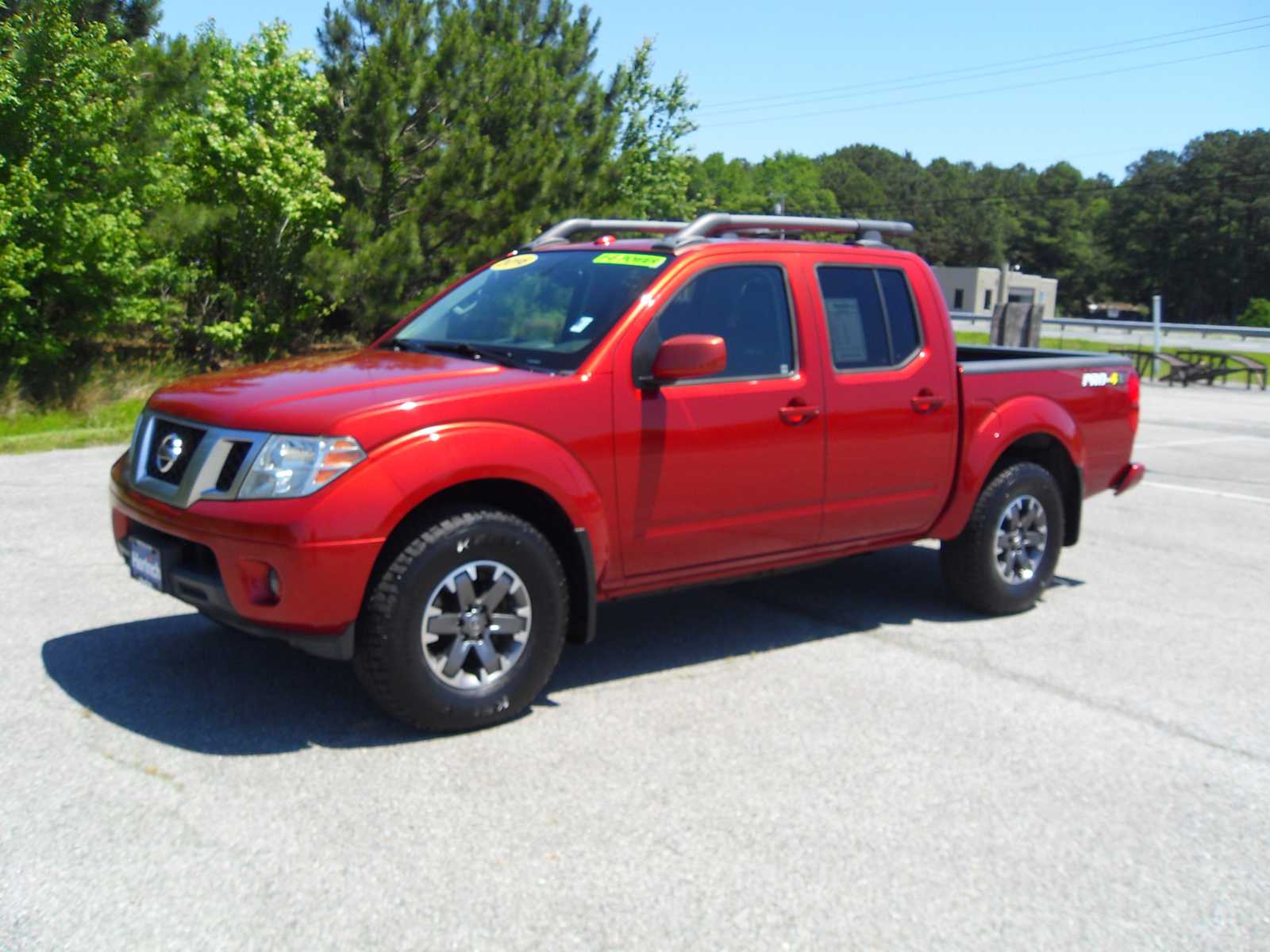 2016 Nissan Frontier 4.0 PRO-4X Crew Cab 4X4 AT's photo