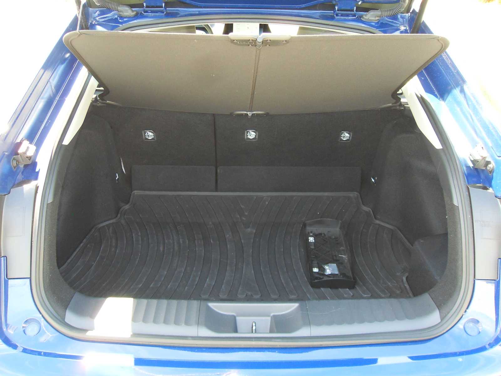 2023 Toyota Prius LE - Photo 19