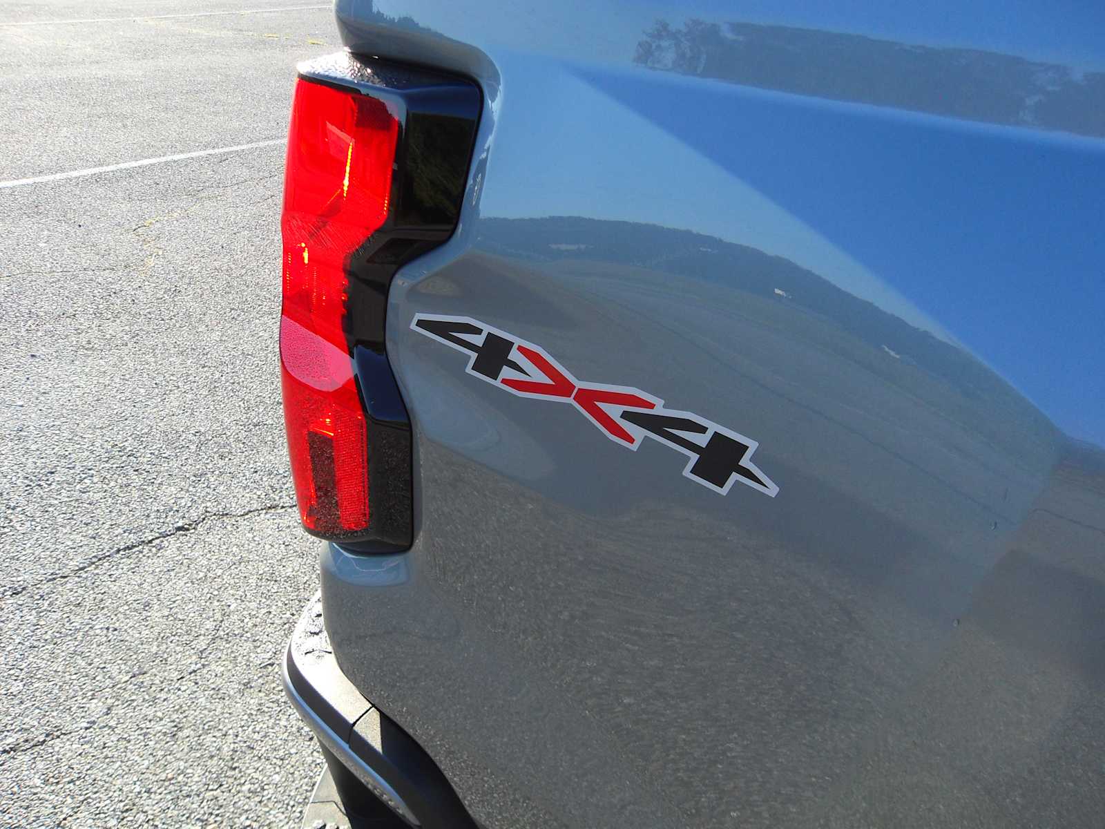 2026 Chevrolet Colorado LT - Photo 11