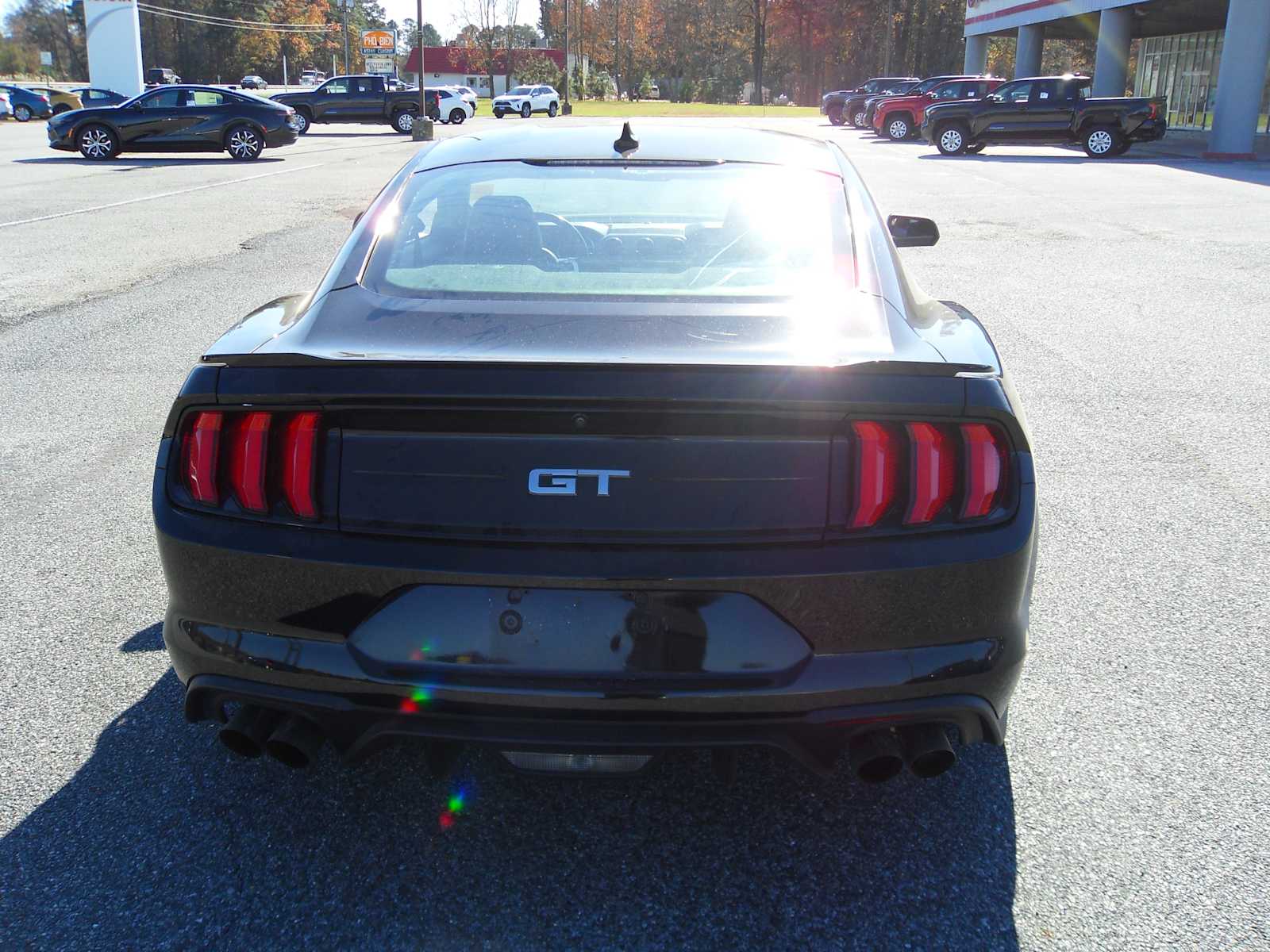 2022 Ford Mustang GT Premium photo 4