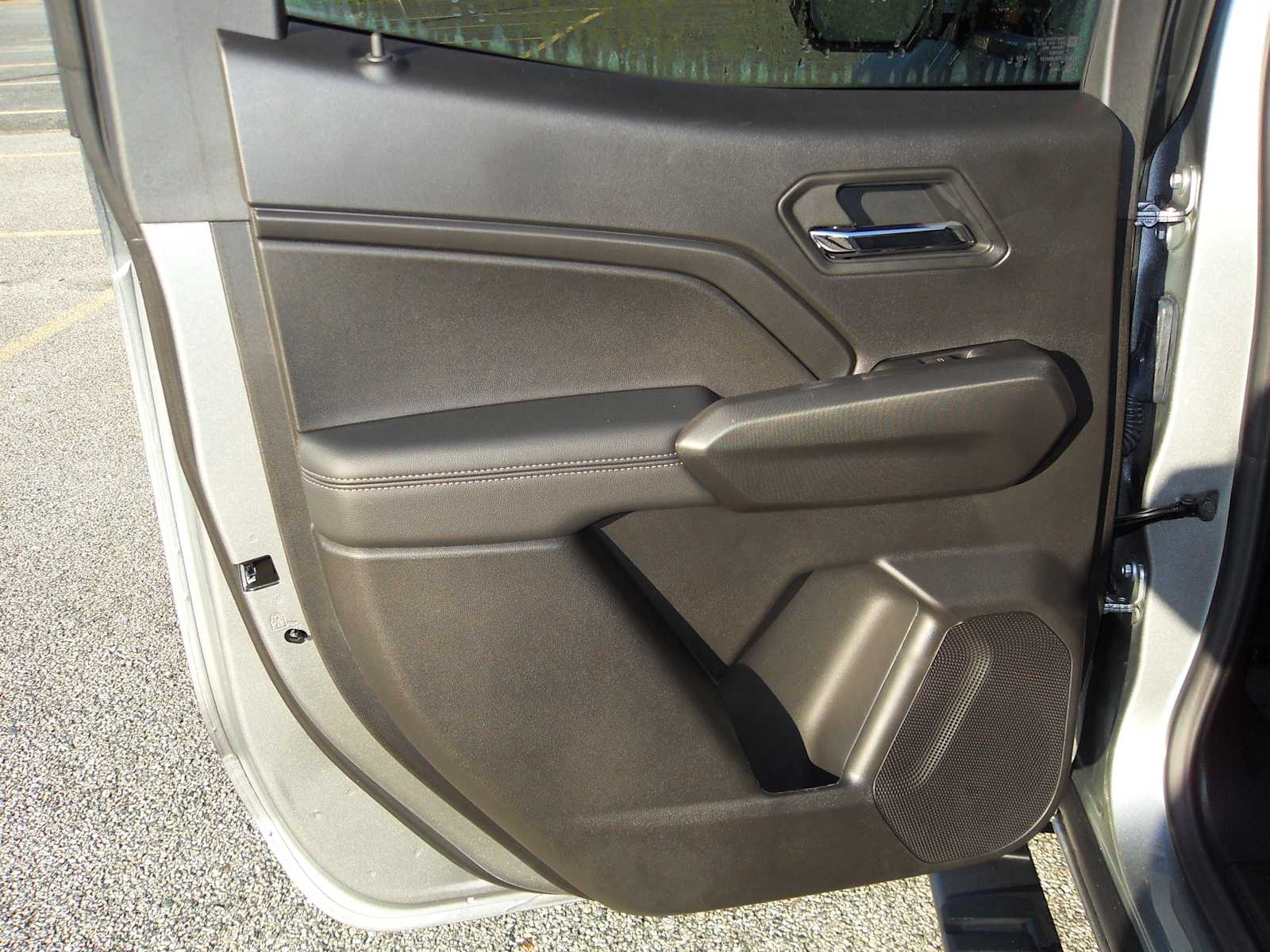 2026 Chevrolet Colorado LT - Photo 17