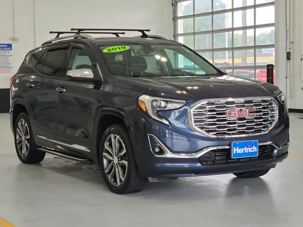 2019 Gmc Terrain Denali photo 2
