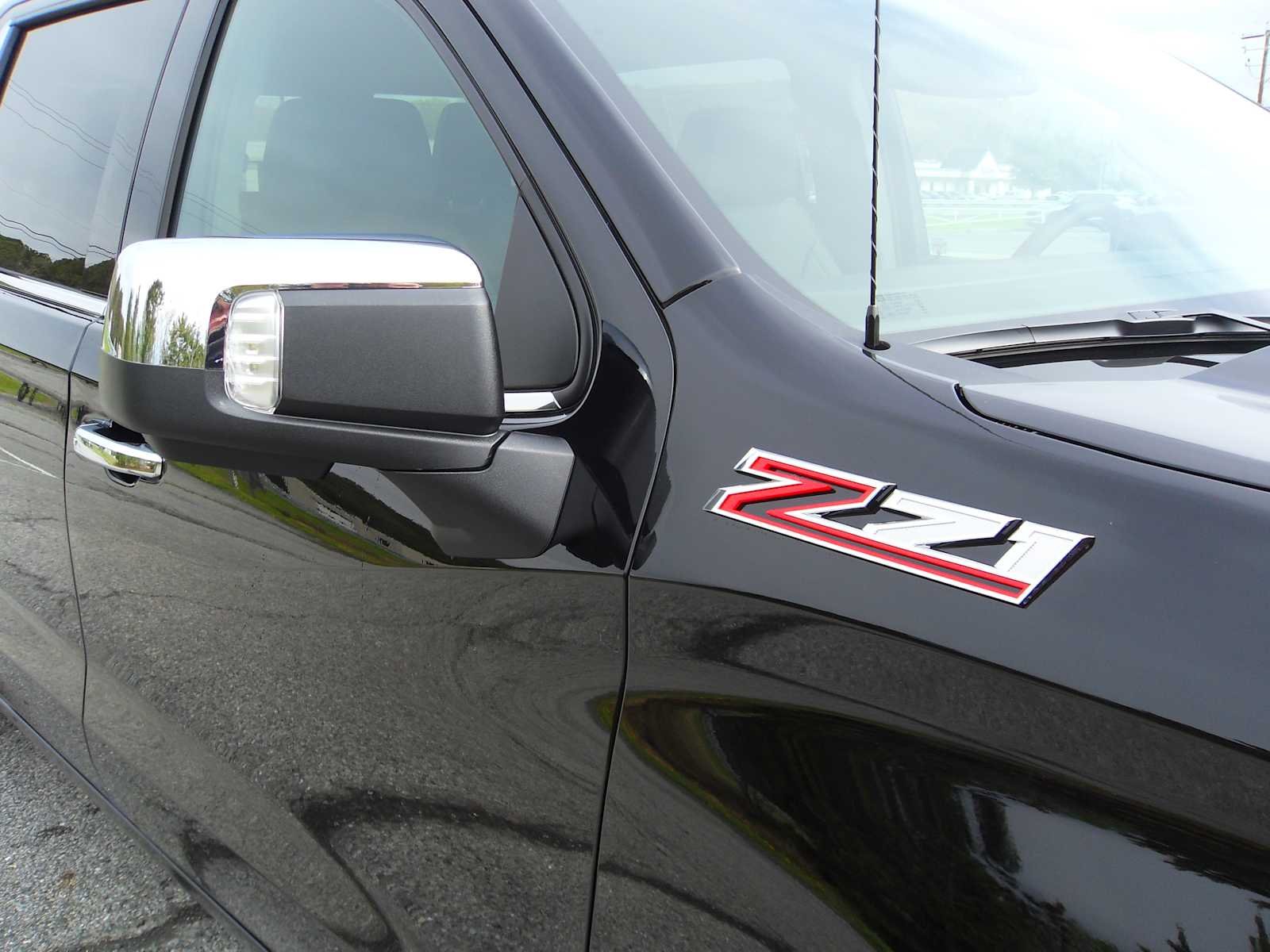 2026 Chevrolet Silverado 1500 LTZ - Photo 10