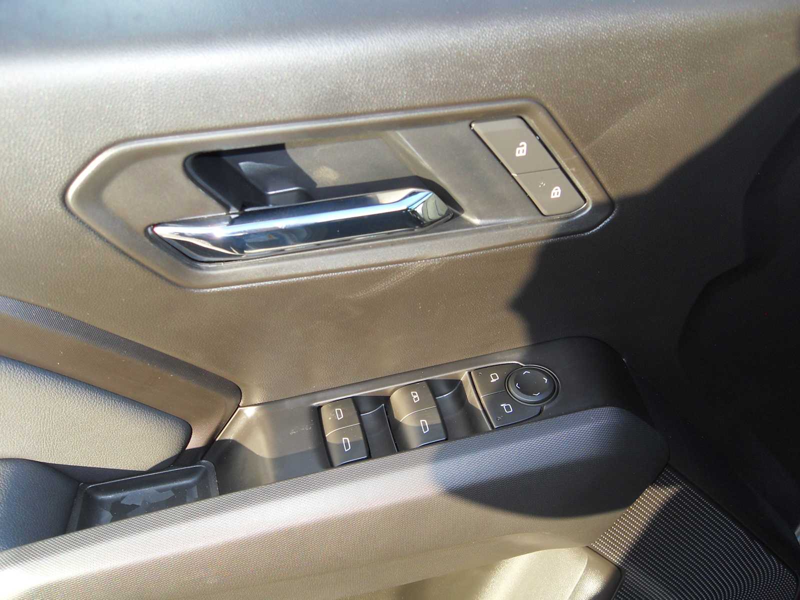 2026 Chevrolet Colorado LT - Photo 22
