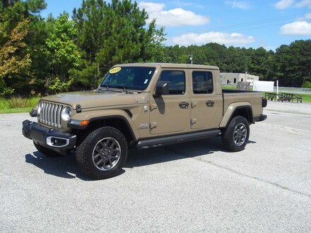 2020 Jeep Gladiator North Edition 4x4 Truck Crew Cab