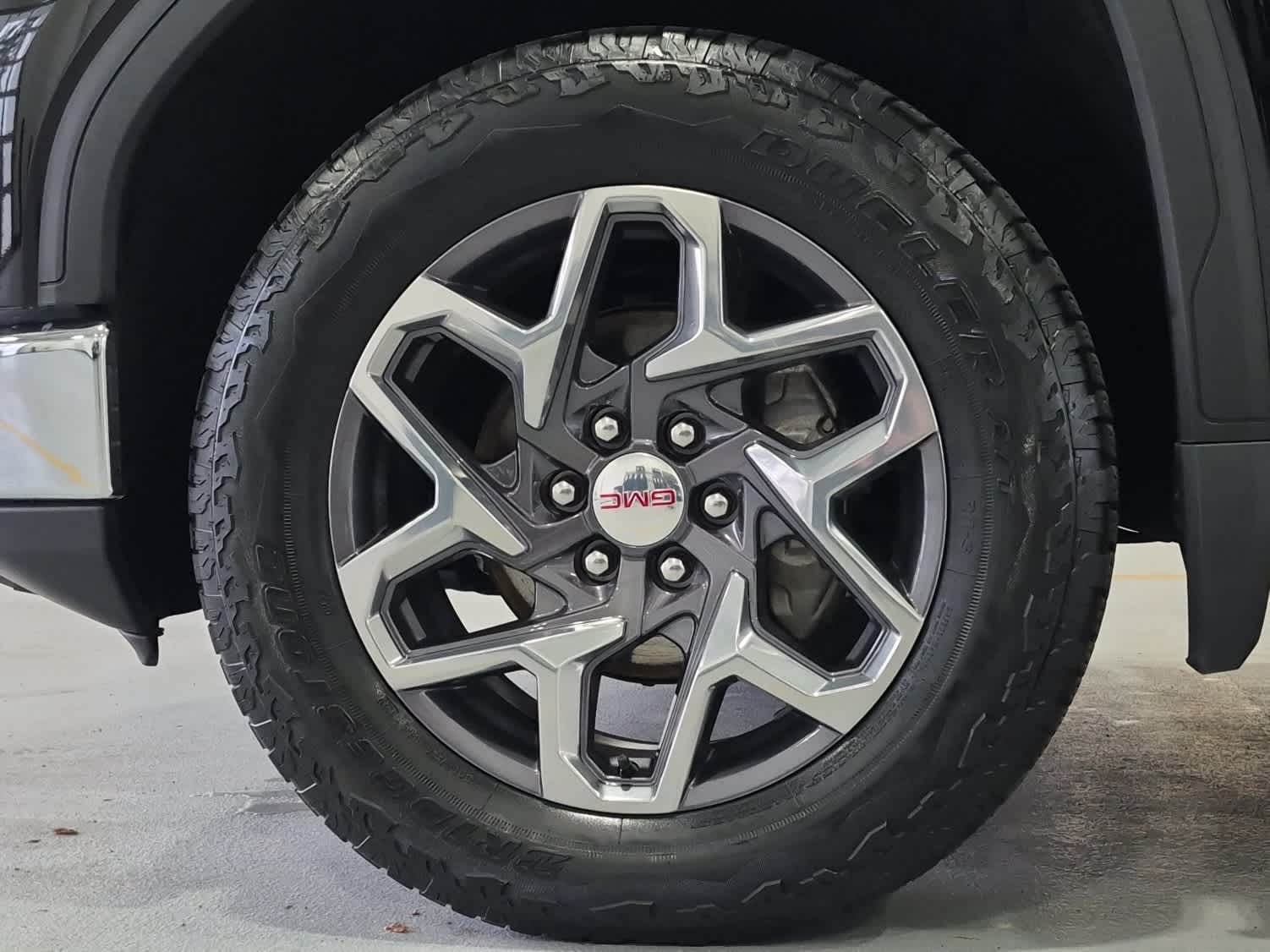 2023 GMC Sierra 1500 SLT - Photo 7