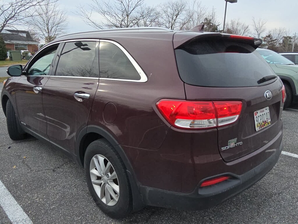 Used 2017 Kia Sorento LX V6
