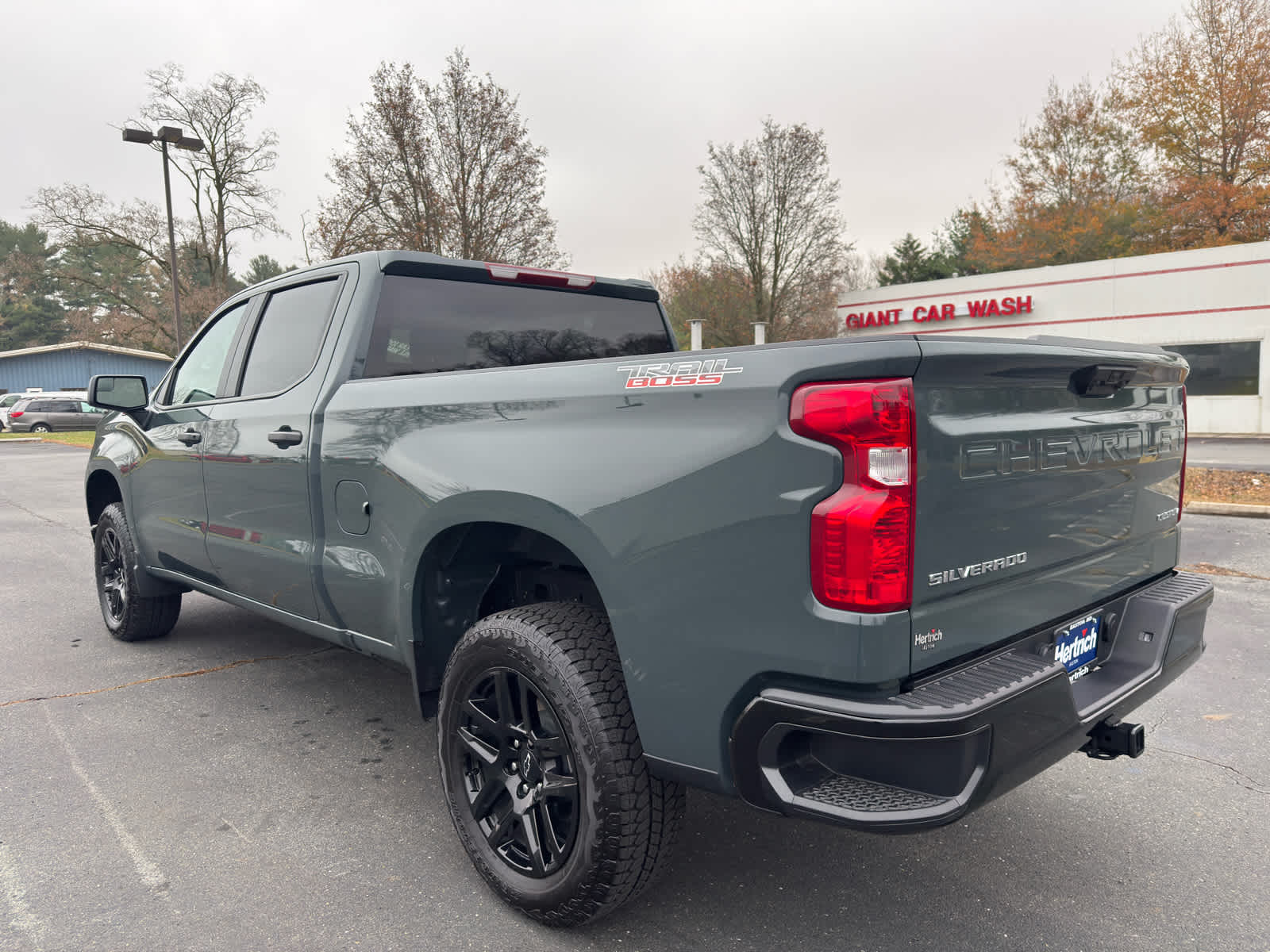 2025 Chevrolet Silverado 1500 Custom Trail Boss photo 3