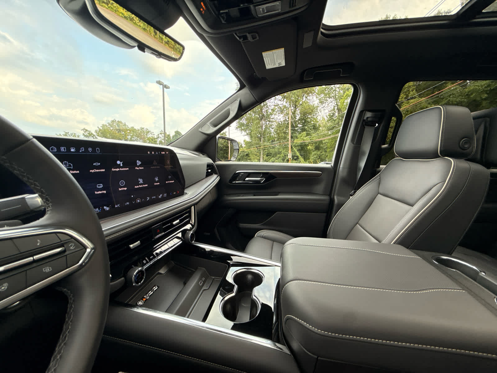 2026 Chevrolet Tahoe Premier - Photo 30