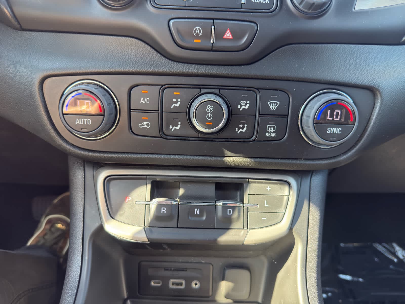 2022 GMC Terrain Denali - Photo 23