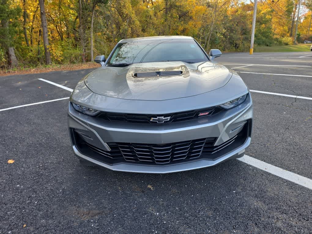 2023 Chevrolet Camaro 2SS photo 2