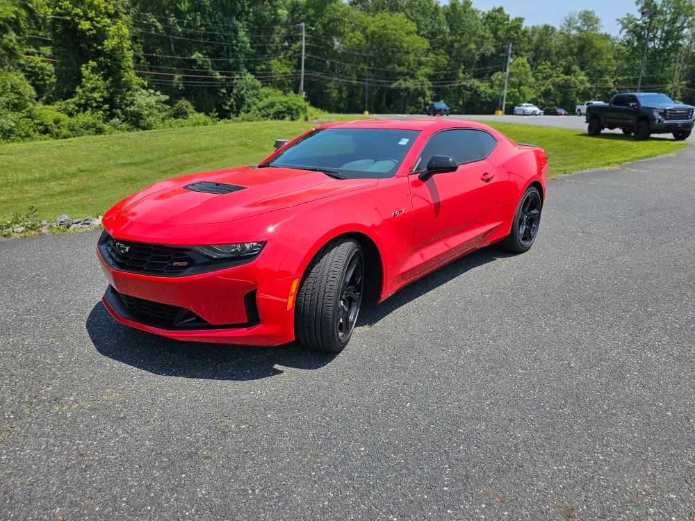 Used 2022 Chevrolet Camaro LT1 with VIN 1G1FF1R74N0130832 for sale in Easton, MD