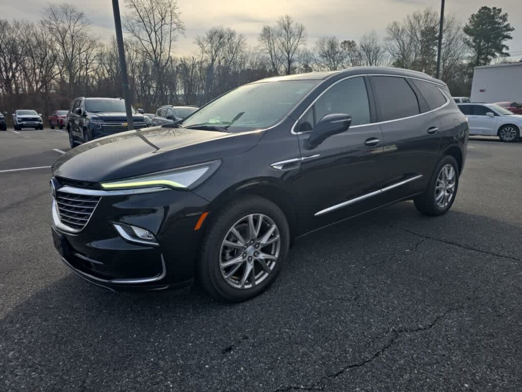Used 2022 Buick Enclave Essence SUV
