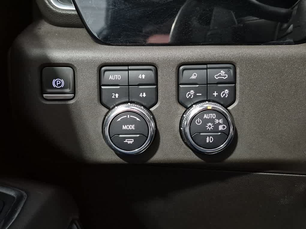 2023 GMC Sierra 1500 SLT - Photo 21