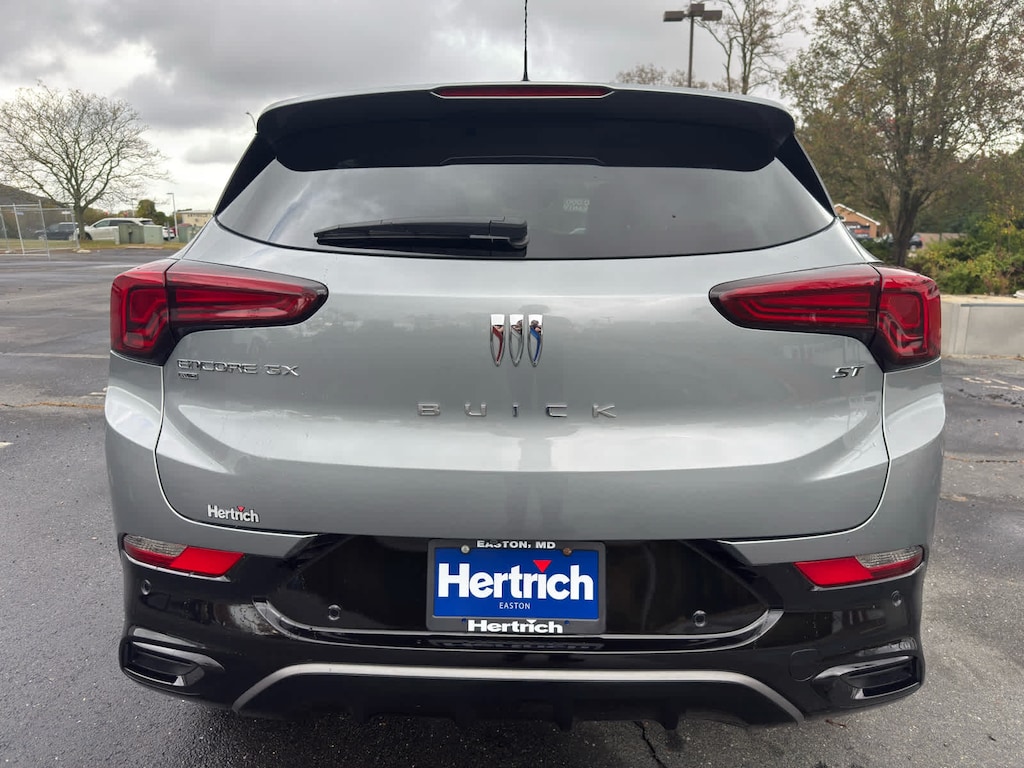 Used 2024 Buick Encore GX Sport Touring SUV
