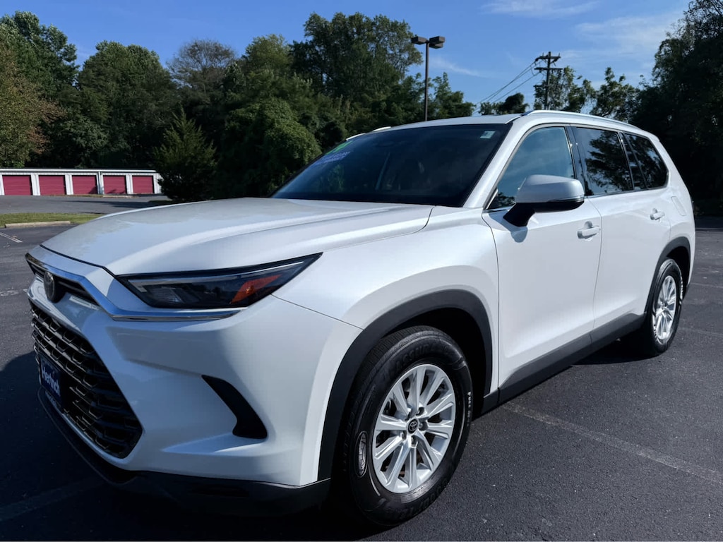 Used 2024 Toyota Grand Highlander XLE