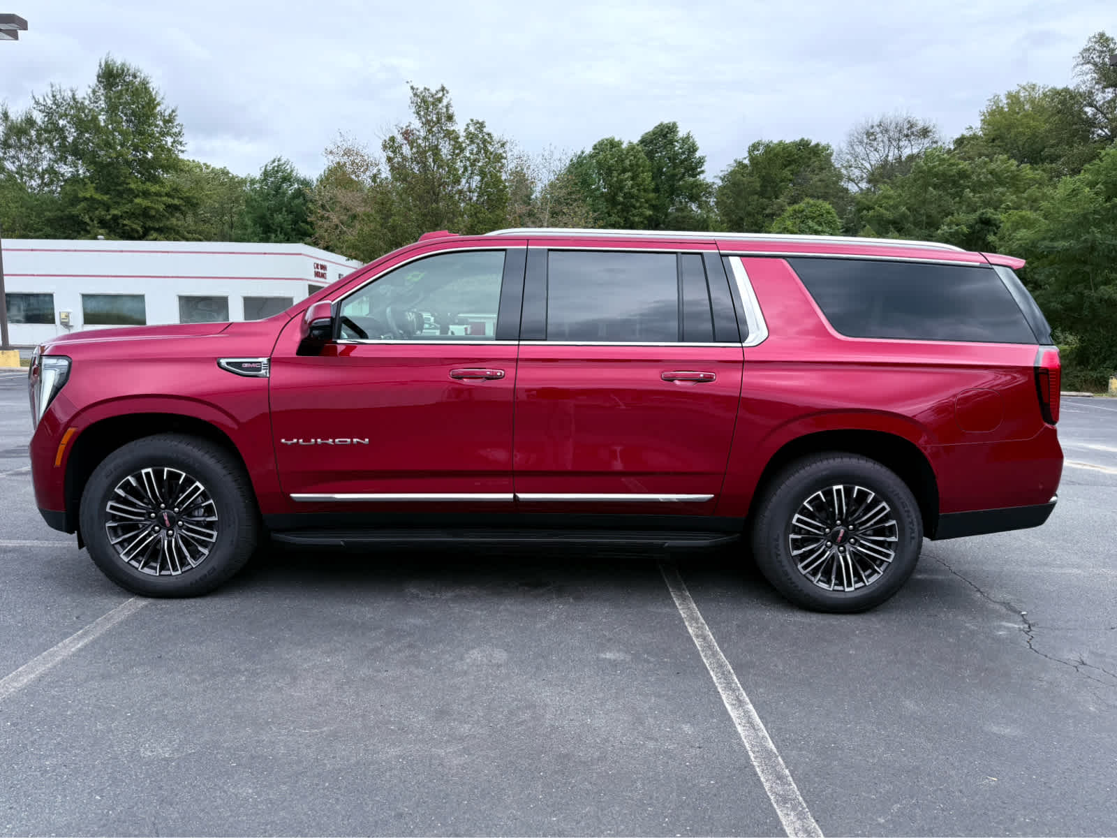 2025 Gmc Yukon XL photo 2