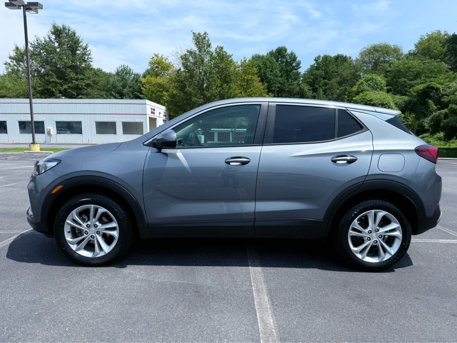 2022 Buick Encore GX Preferred photo 2