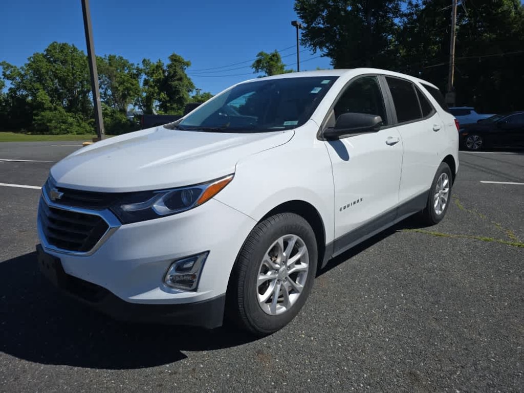 Used 2021 Chevrolet Equinox LS SUV