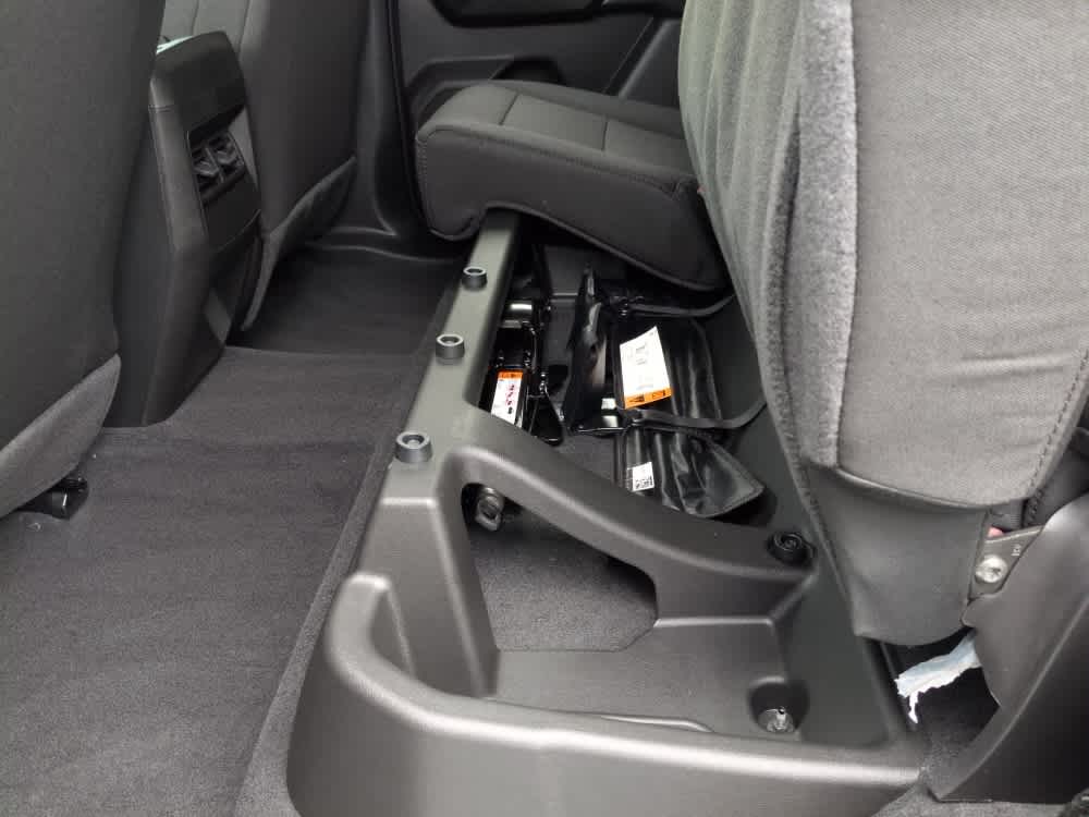 2026 Chevrolet Colorado Work Truck - Photo 13