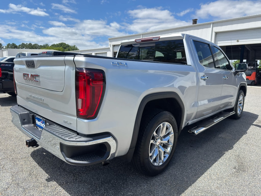 Used 2019 GMC Sierra 1500 SLT Truck
