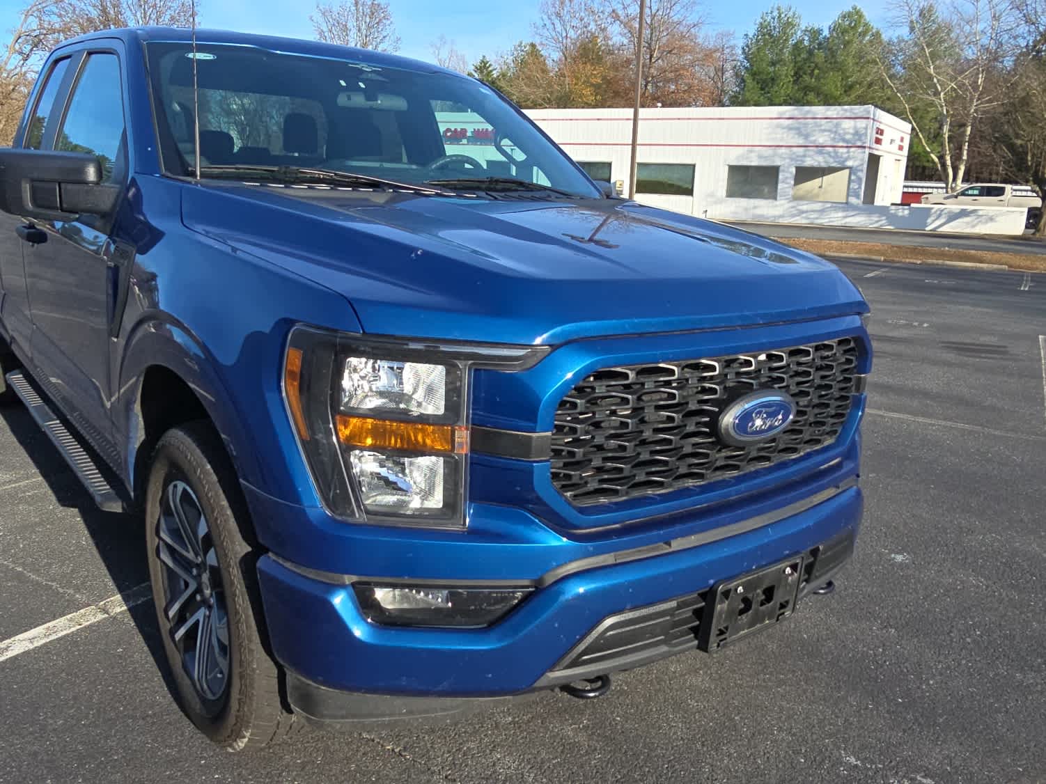 2023 Ford F-150 XL photo 3