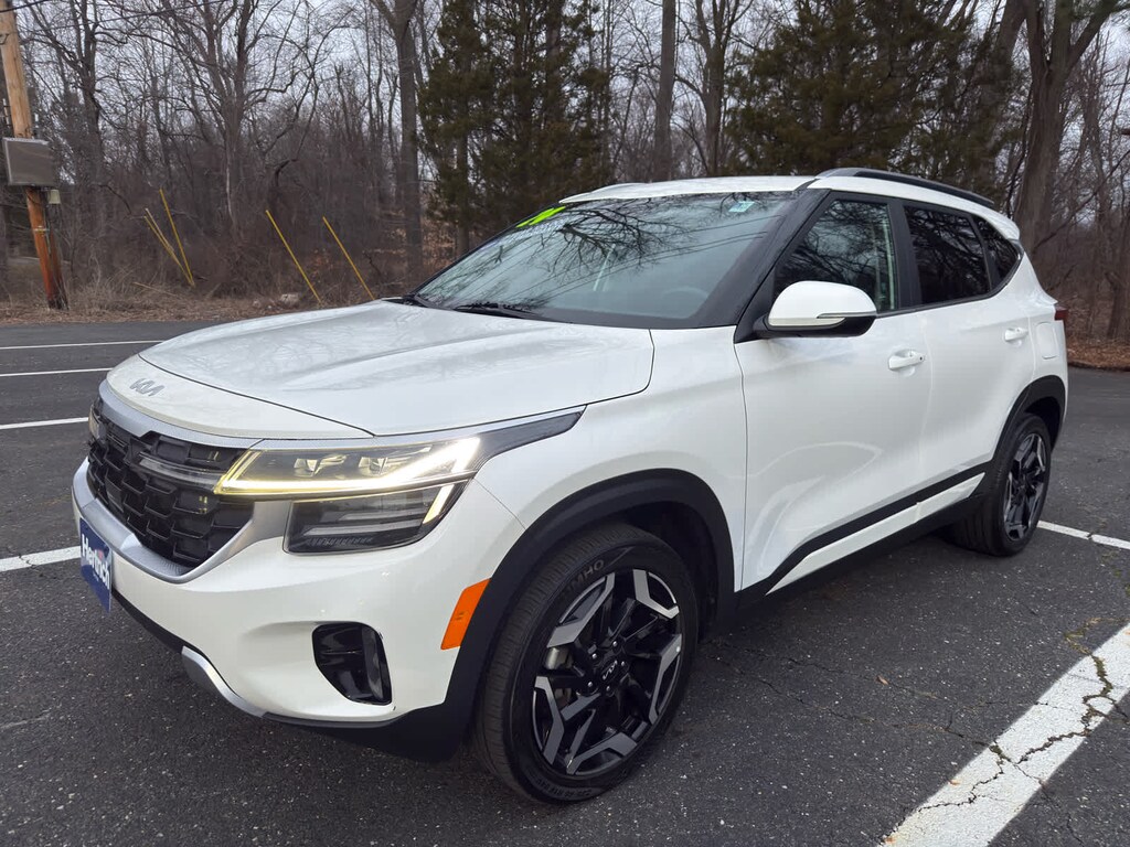 Used 2024 Kia Seltos SX