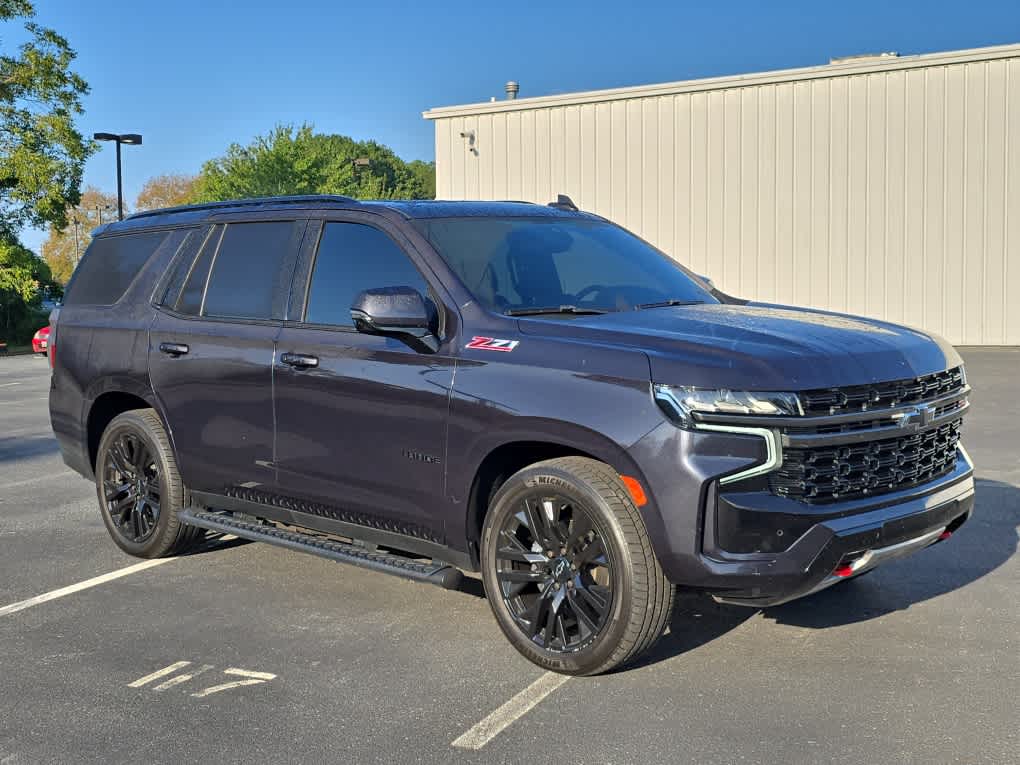 2022 Chevrolet Tahoe Z71 photo 2