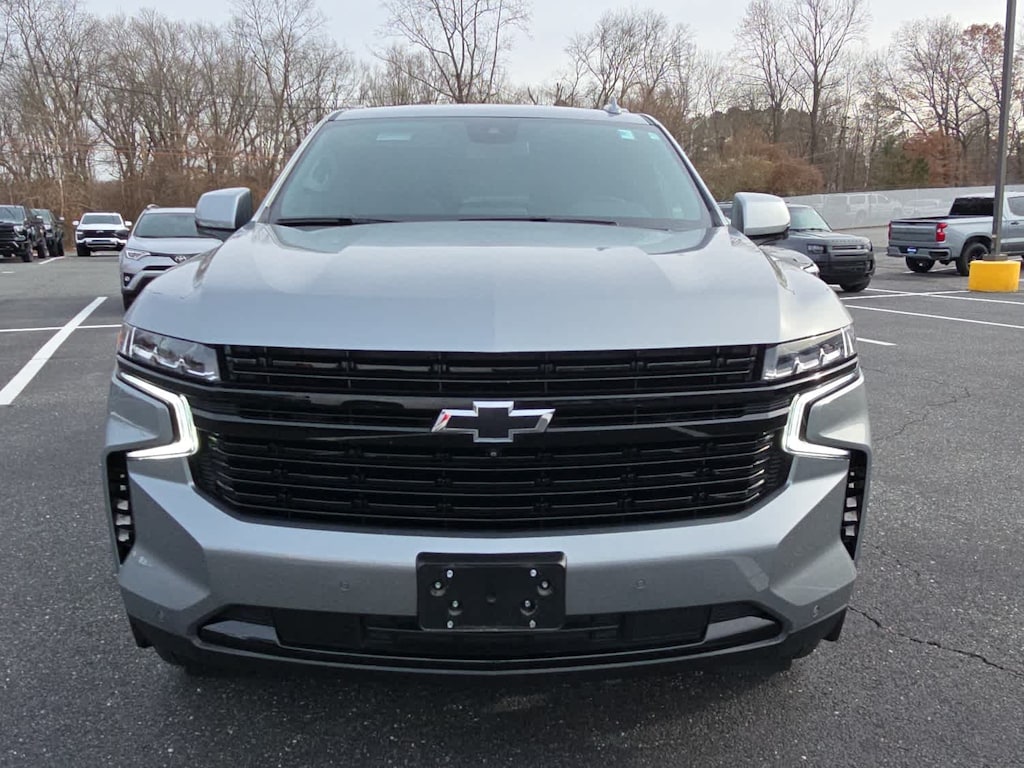 Used 2024 Chevrolet Suburban RST SUV