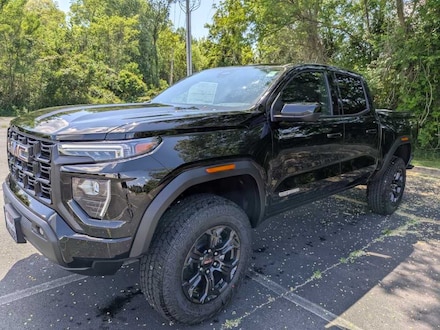 2025 GMC Canyon Elevation Truck