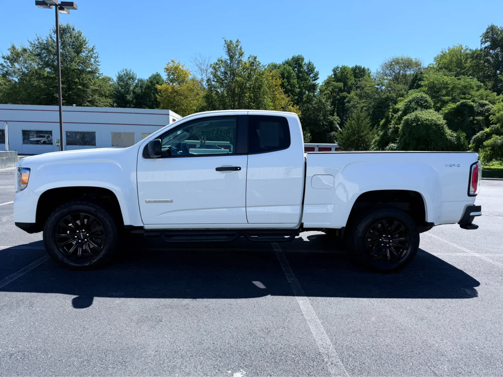 2022 Gmc Canyon Elevation Standard photo 2