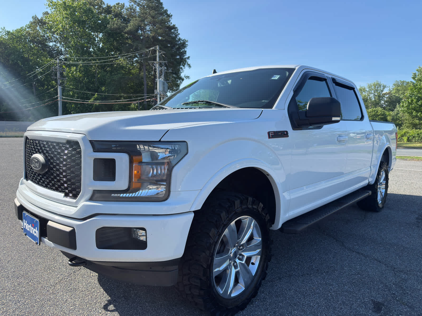 2019 Ford F-150 XLT 4x4 SuperCrew 5-1/2 Box's photo