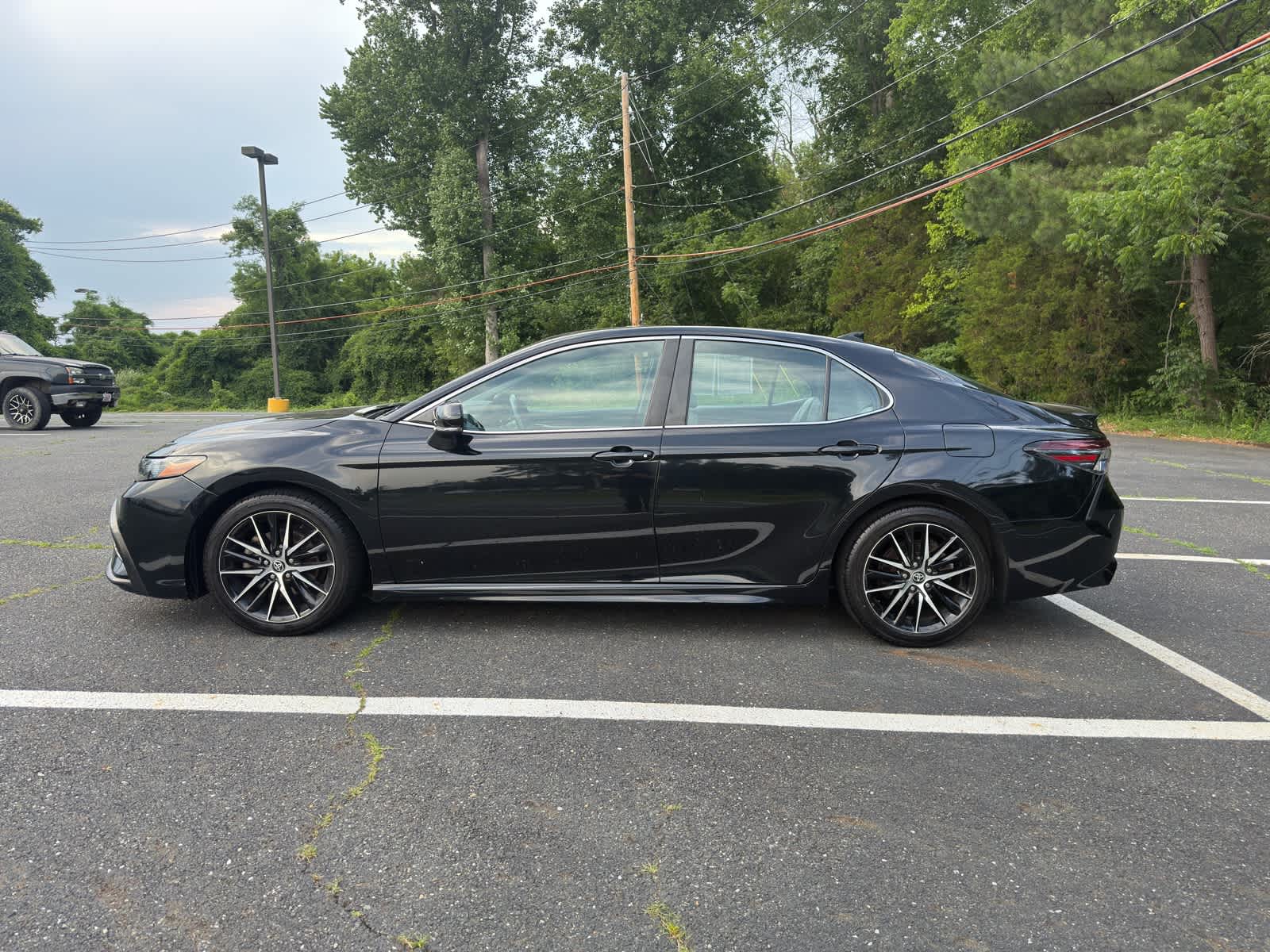 Used 2022 Toyota Camry SE with VIN 4T1G11BKXNU056149 for sale in Easton, MD