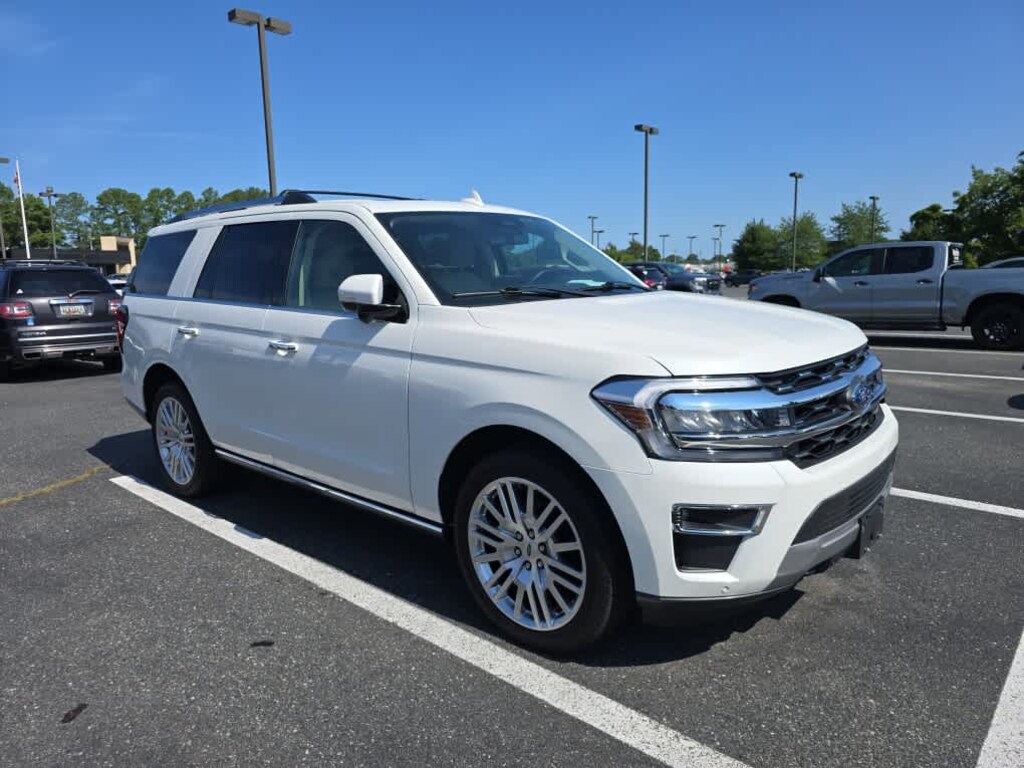 Used 2024 Ford Expedition Limited