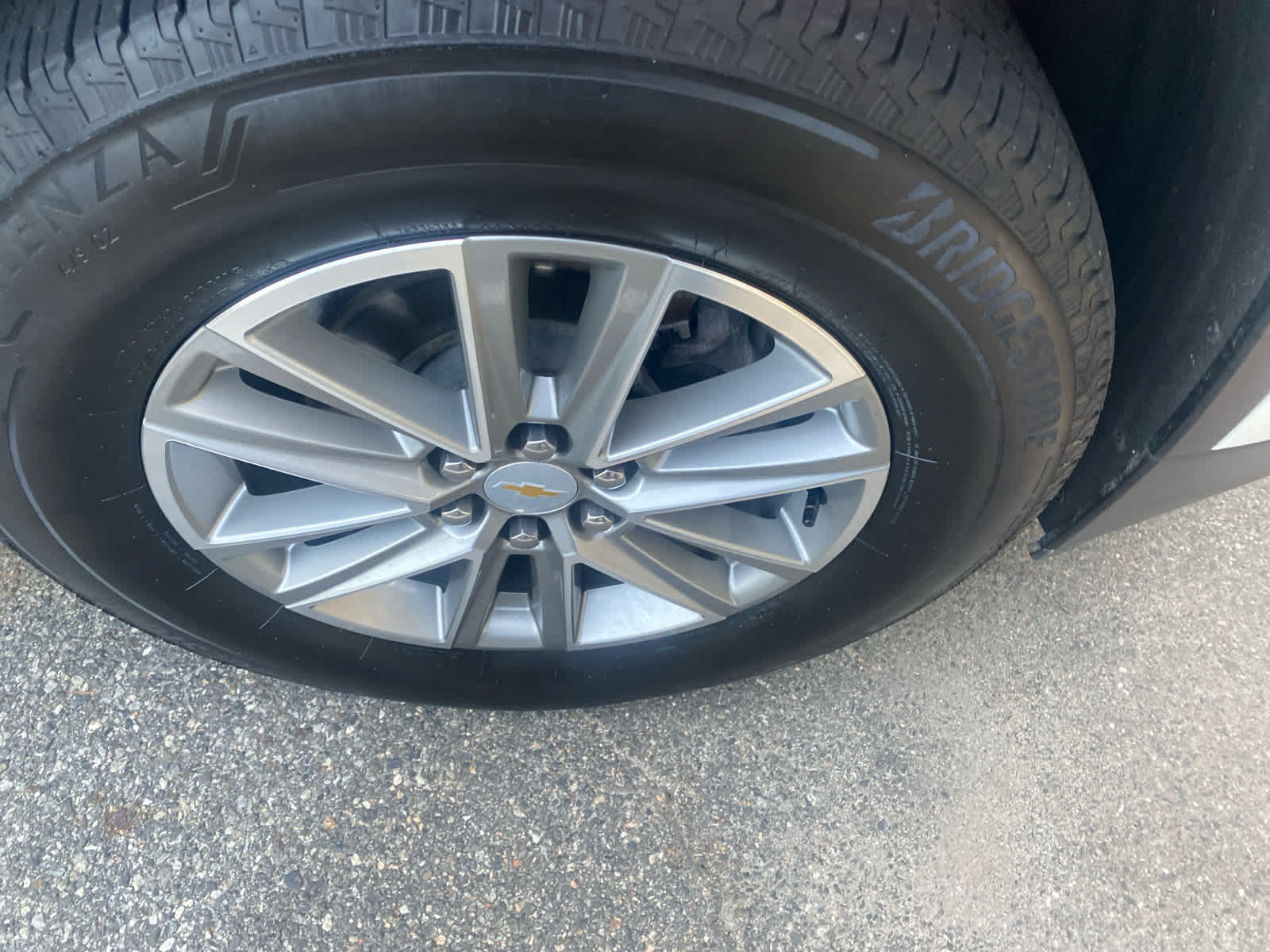 2023 Chevrolet Traverse Cloth photo 4