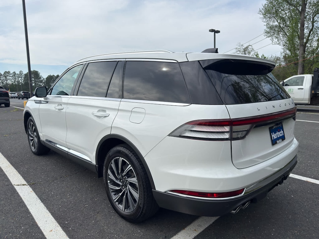 Used 2025 Lincoln Aviator Premiere