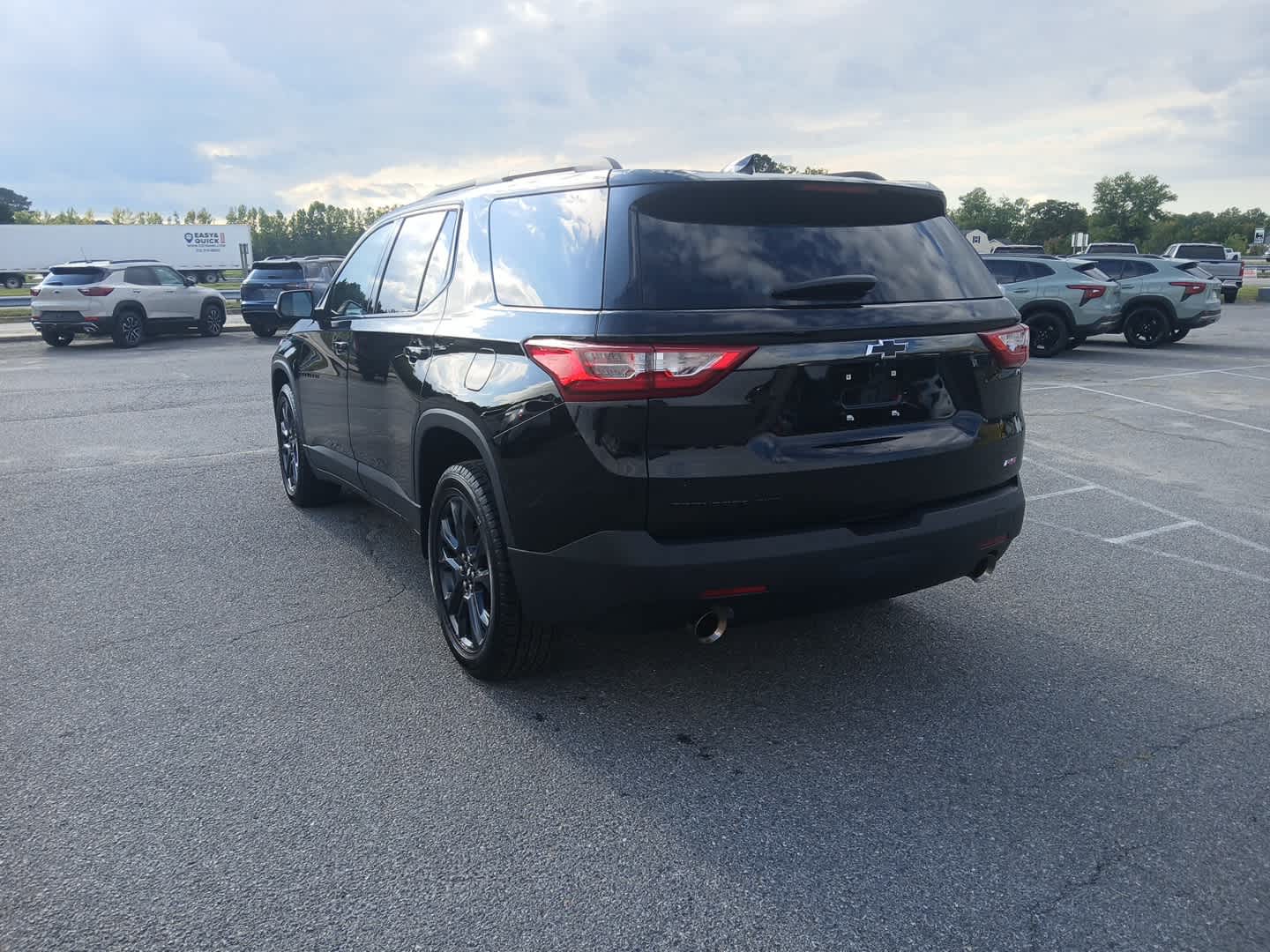 2021 Chevrolet Traverse RS photo 3
