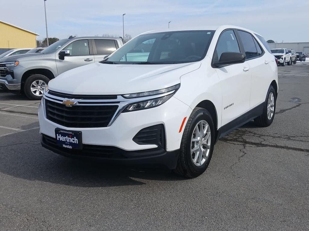Used 2022 Chevrolet Equinox LS SUV