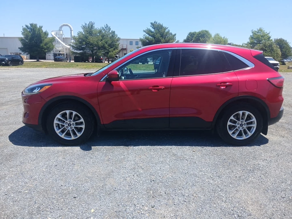 Used 2020 Ford Escape SE SUV