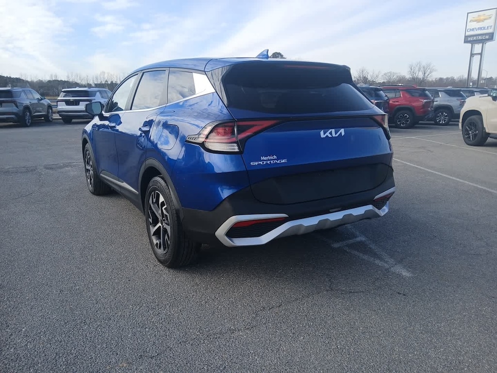 Used 2023 Kia Sportage EX SUV