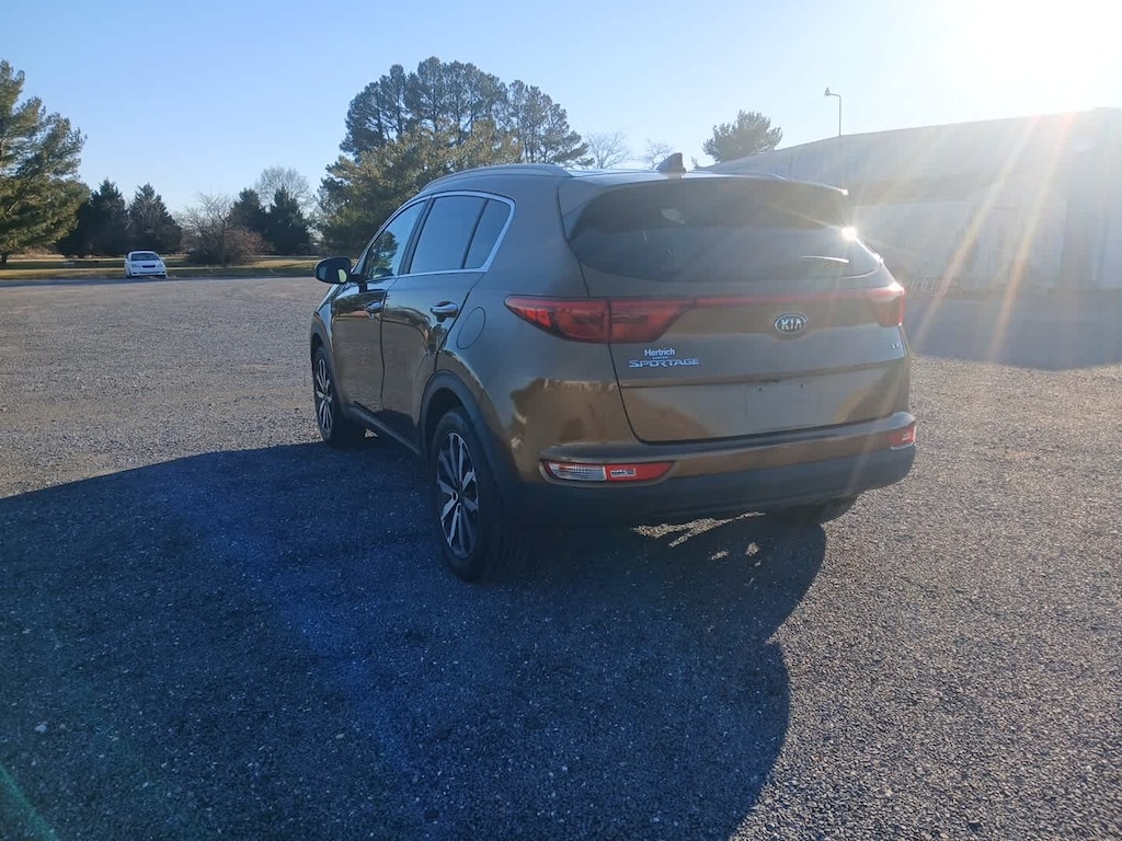 Used 2017 Kia Sportage EX SUV