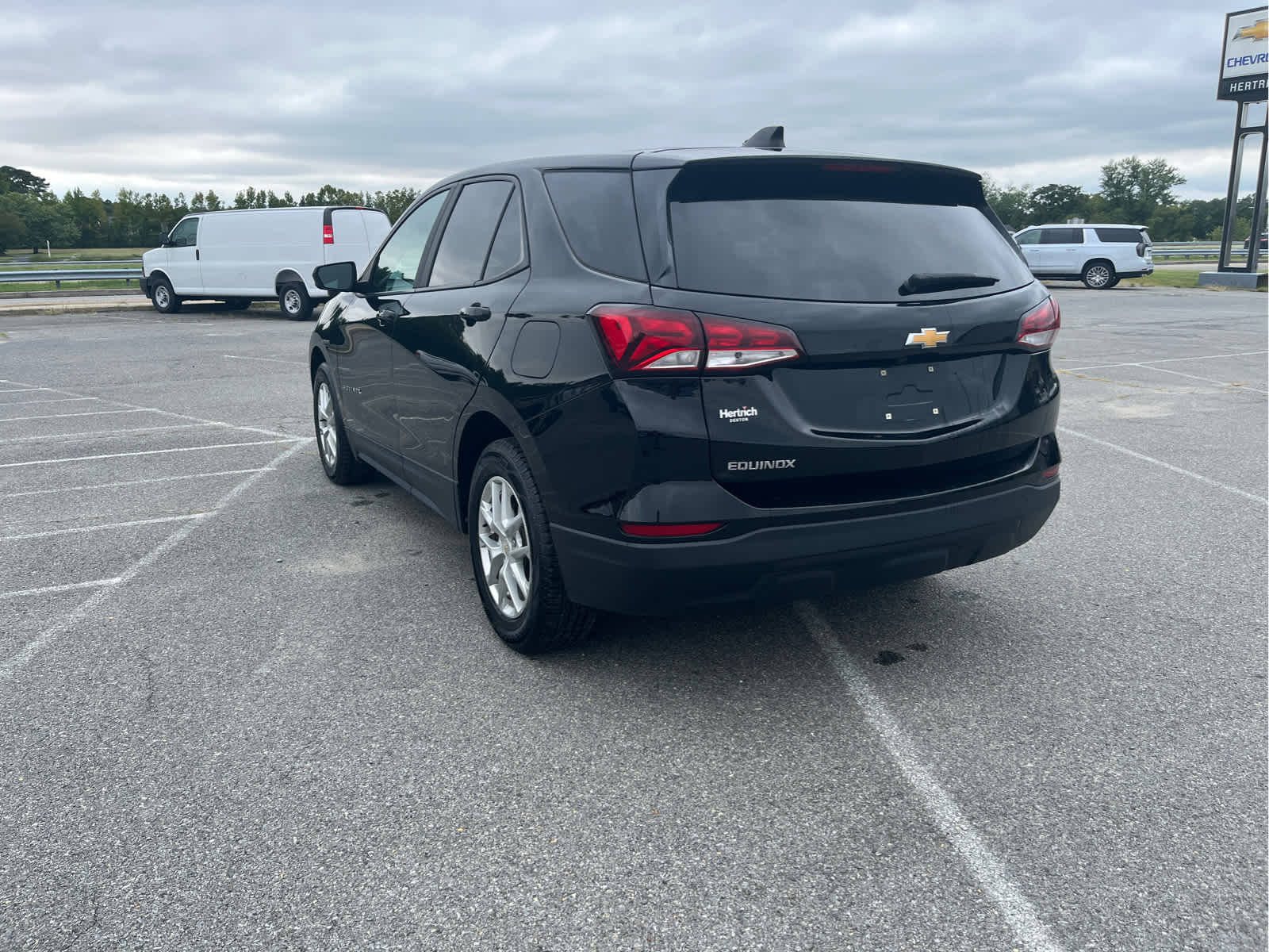 Used 2022 Chevrolet Equinox LS SUV