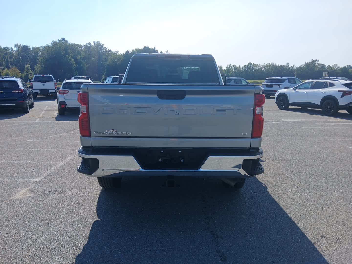 2025 Chevrolet Silverado 2500HD LT photo 4