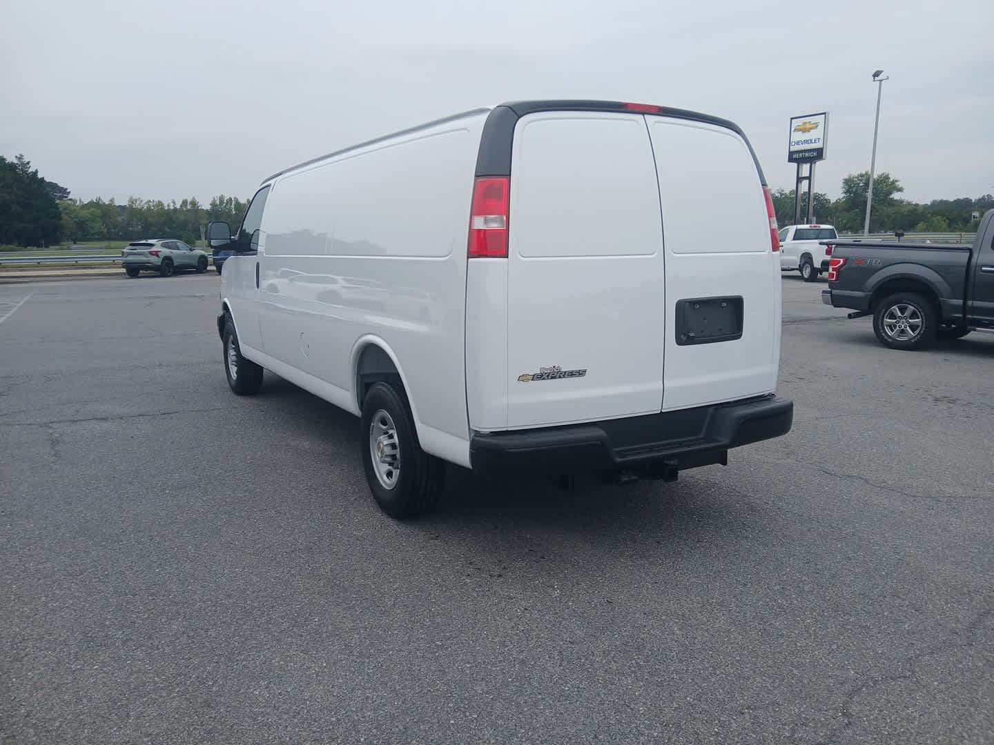2025 Chevrolet Express Cargo 2500 Van photo 3