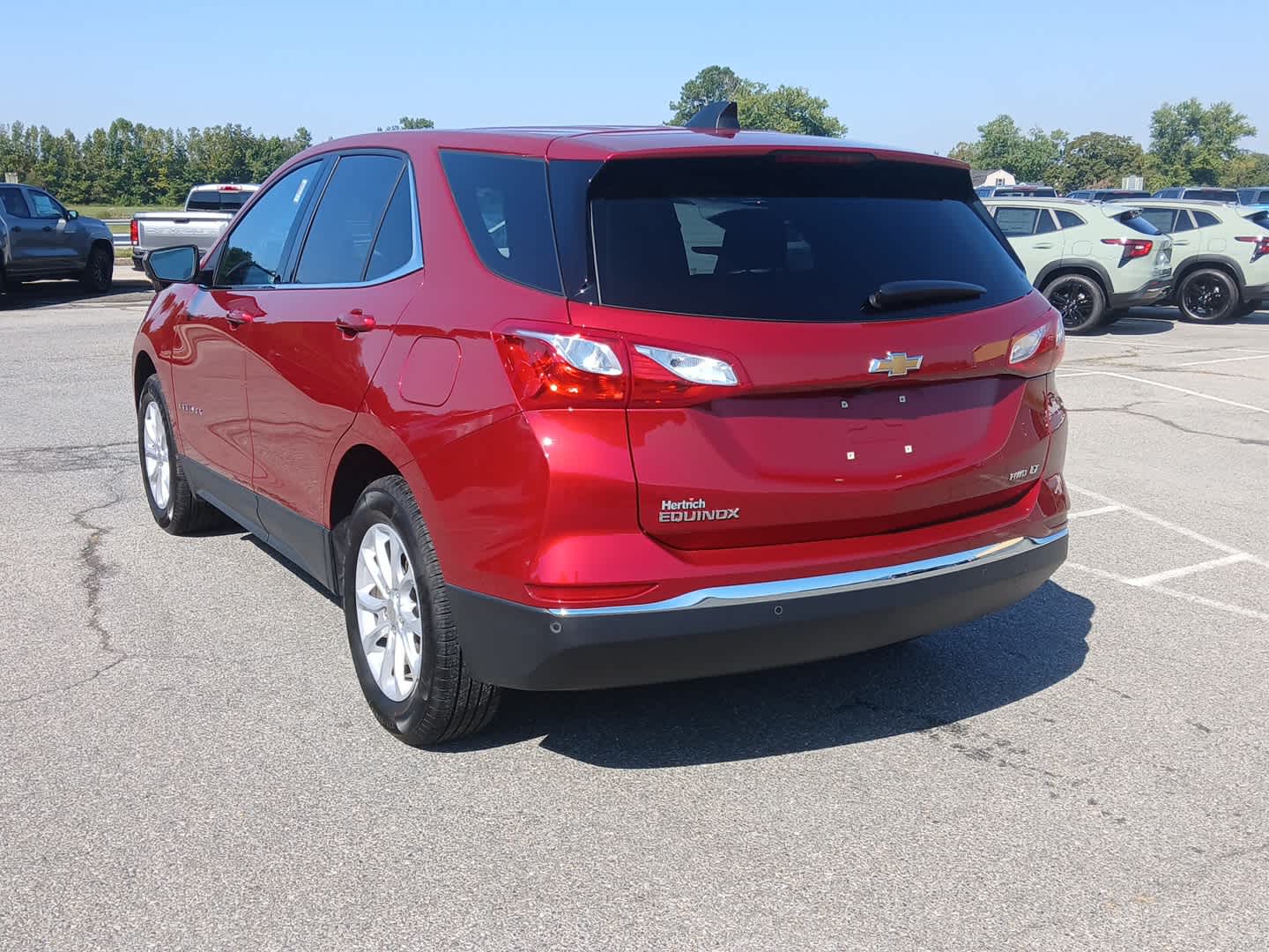 2020 Chevrolet Equinox LT photo 3