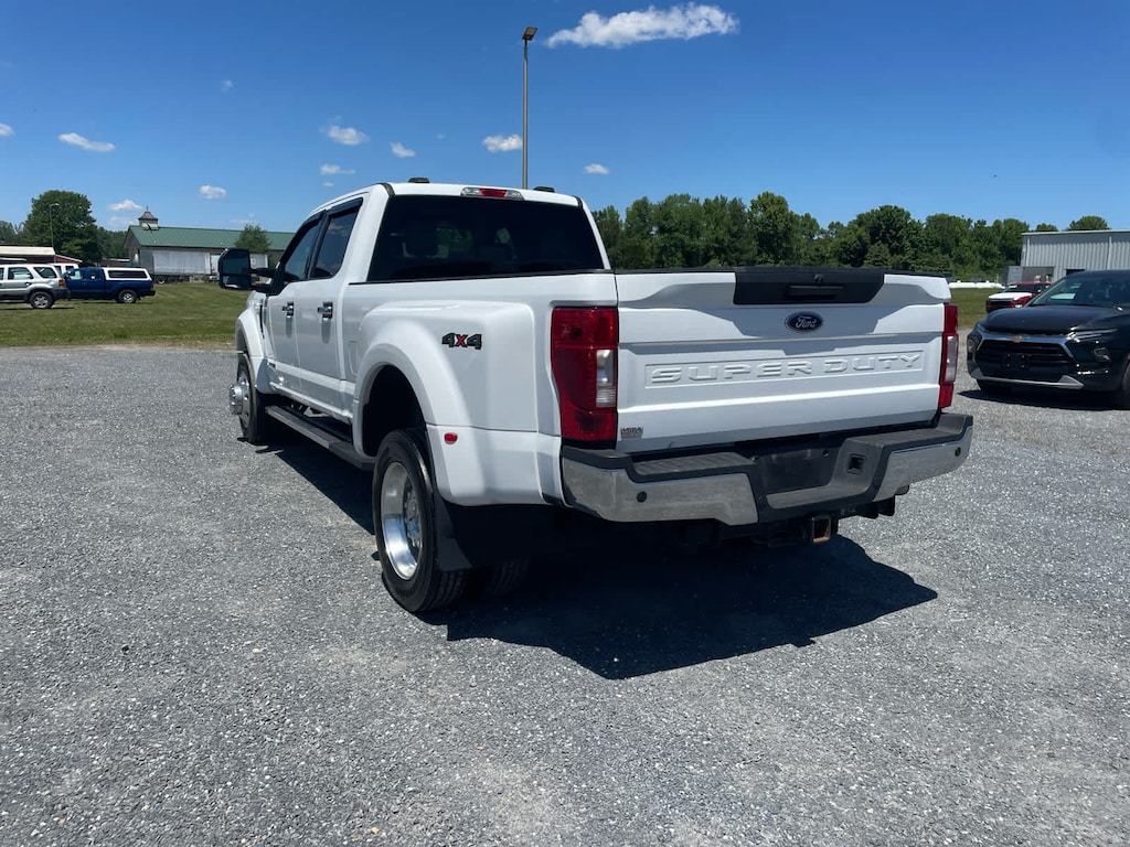 Used 2022 Ford Super Duty F-450 Pickup XLT 4WD Crew Cab 8 Box Truck Crew Cab