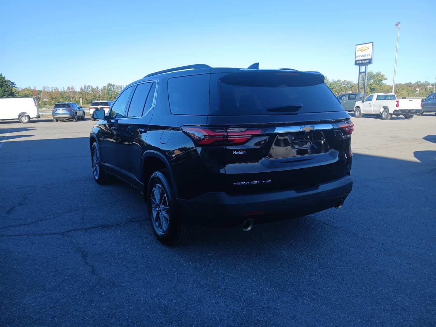 2022 Chevrolet Traverse Cloth photo 3